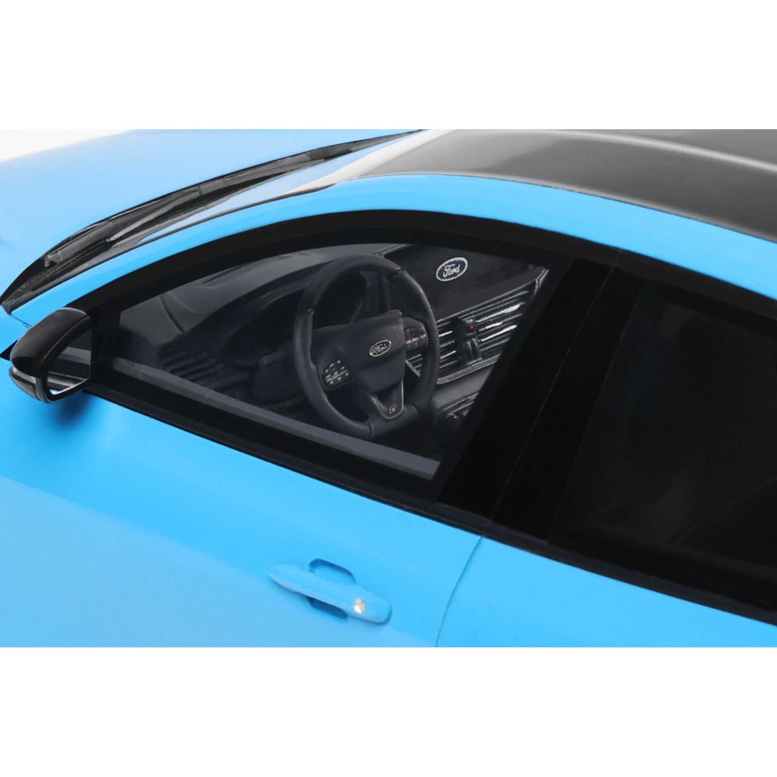 Ford Focus ST Edition Azure Blue 2024