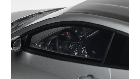 Toyota Yaris GR Precious Metal 2024