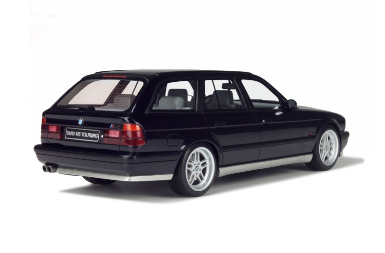 BMW E34 M5 Touring Diamond Black 1994