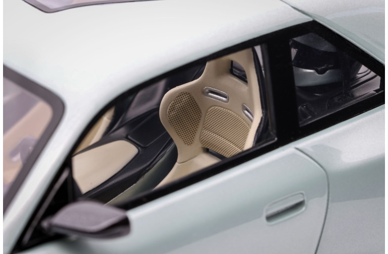 Elegend EL1 Celeste 2021