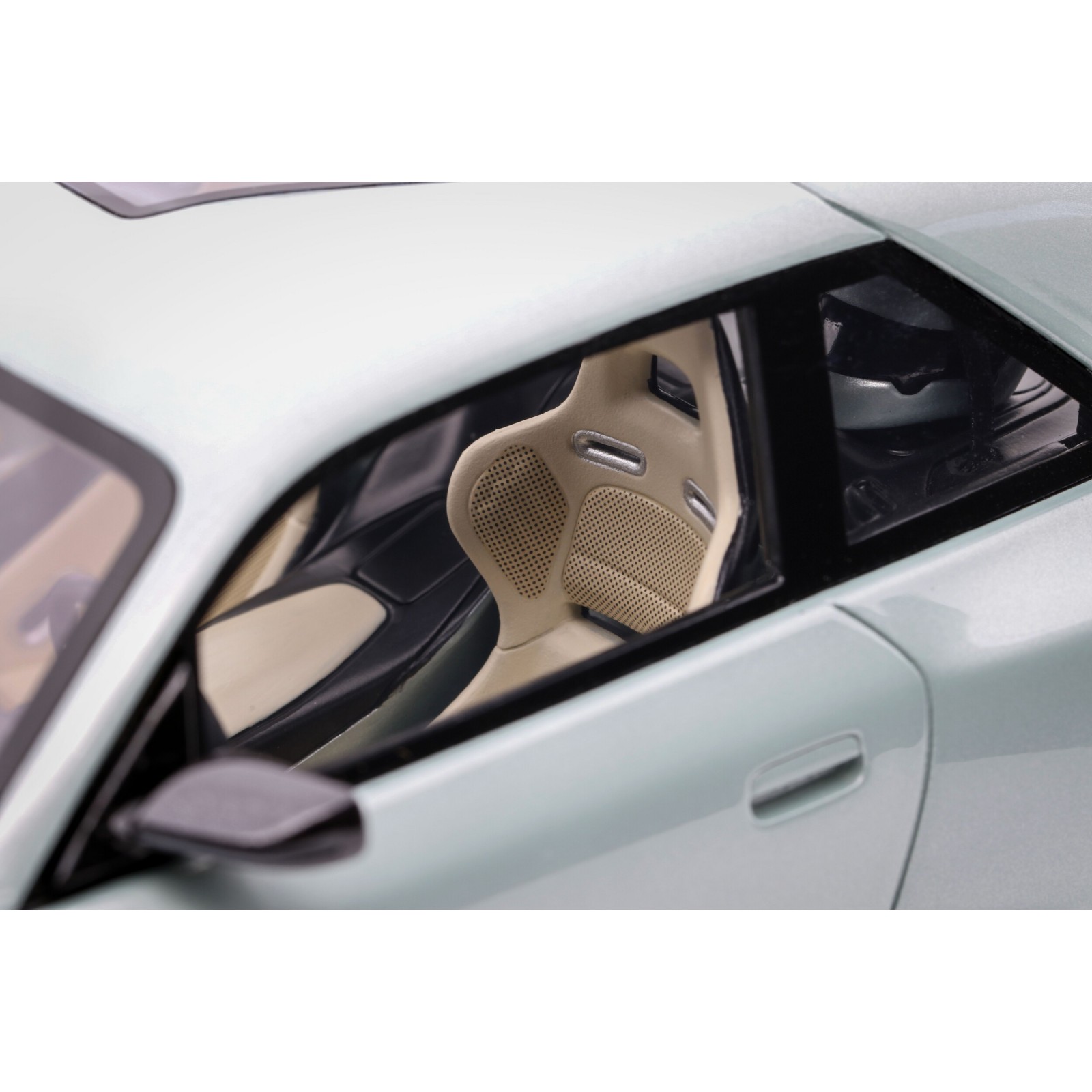 Elegend EL1 Celeste MA015.00 2021