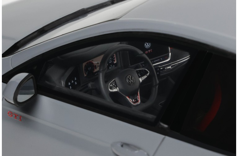 Volkswagen Golf GTI VIII Moonstone Grey 2024