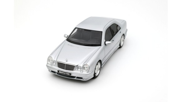 Mercedes-Benz E55 AMG W210 Brilliant Silver 744 2001