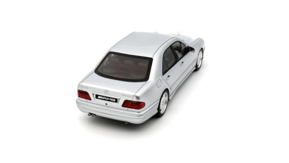 Mercedes-Benz E55 AMG W210 Brilliant Silver 744 2001