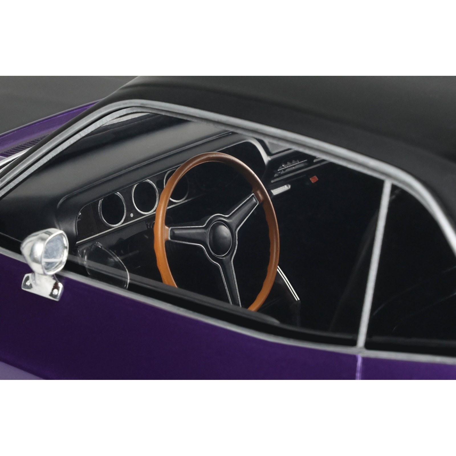 Dodge Challenger R/T Plum Crazy 1970