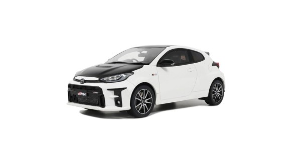GRMN Yaris Rally Package Platinium White Pearl 2022