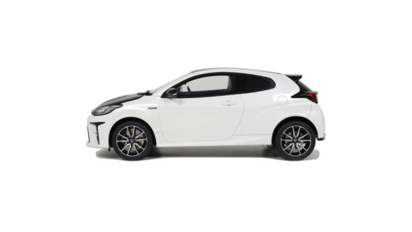GRMN Yaris Rally Package Platinium White Pearl 2022