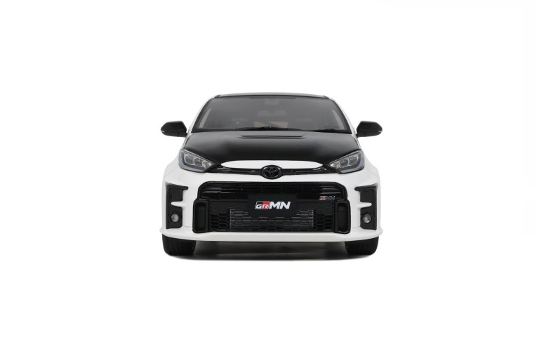 GRMN Yaris Rally Package Platinium White Pearl 2022