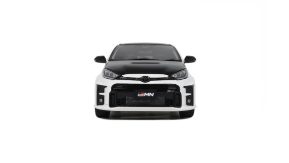 GRMN Yaris Rally Package Platinium White Pearl 2022