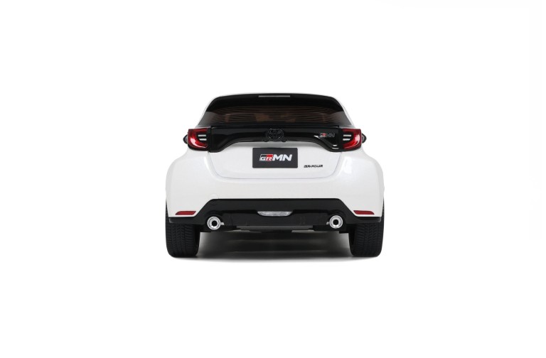 GRMN Yaris Rally Package Platinium White Pearl 2022