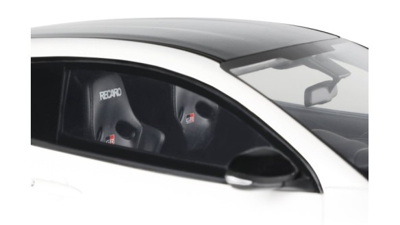 GRMN Yaris Rally Package Platinium White Pearl 2022