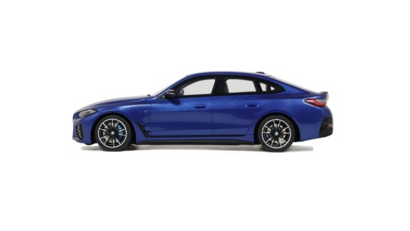 BMW i4 M50 Frozen Portimao Blue Metallic Individual C31 2021