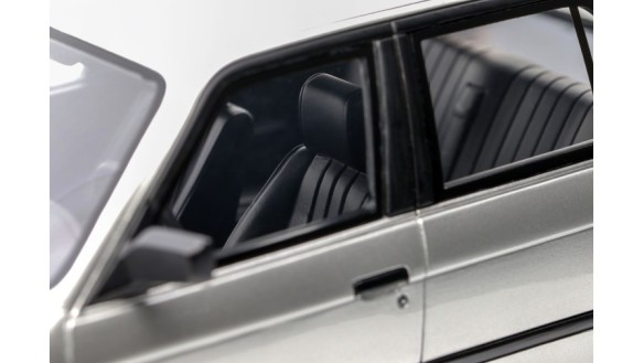 BMW E30 325I Sedan Sterling Silver Metallic 1988