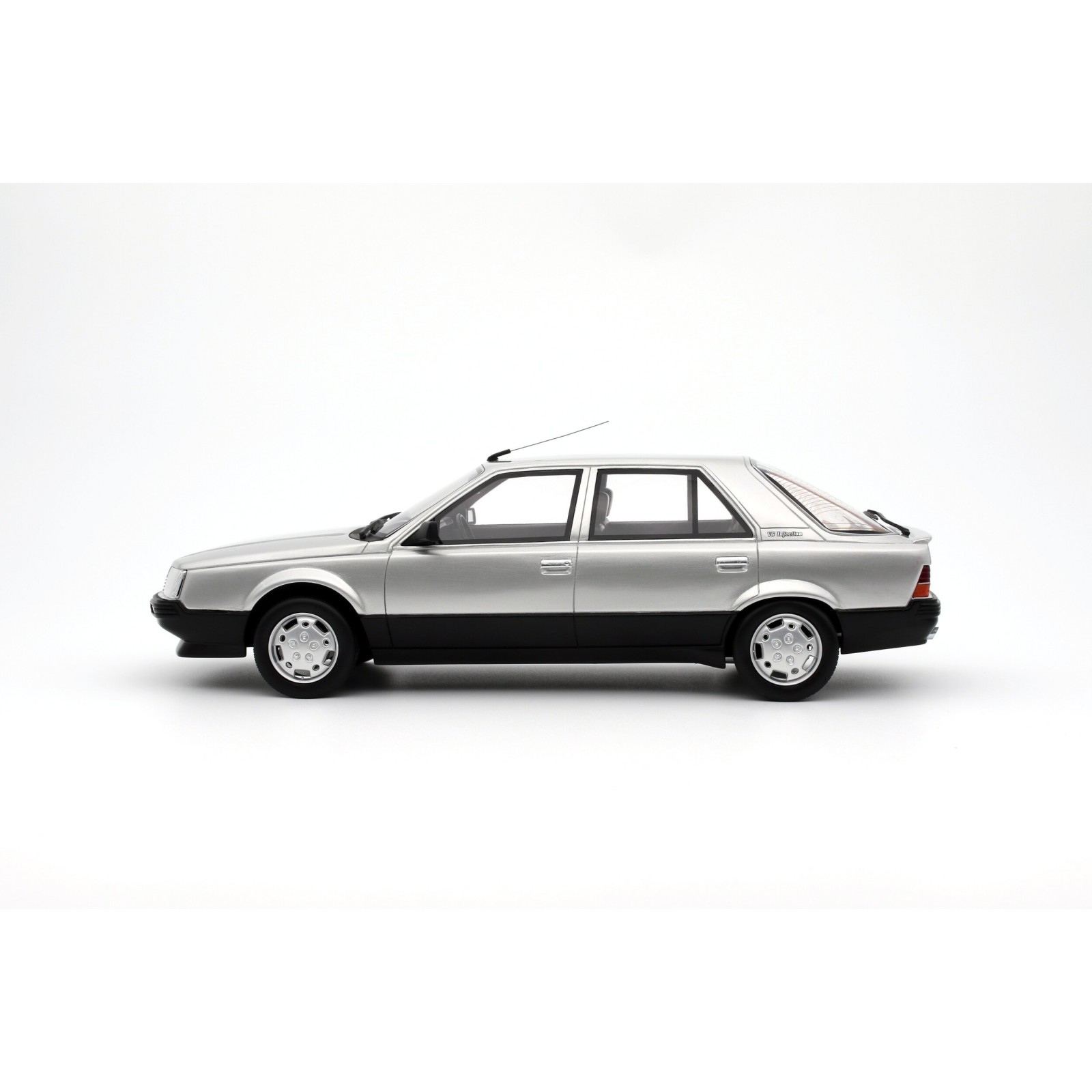 Renault 25 Phase 1 V6 Injection Argent 620 1985
