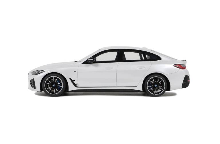 BMW i4 M50 Mineral White Metallic C6A 2021