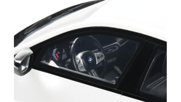 BMW i4 M50 Mineral White Metallic C6A 2021