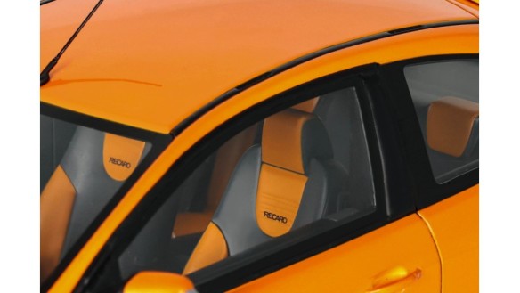 Ford Focus Mk.2 ST 2.5 Electric Orange 2006