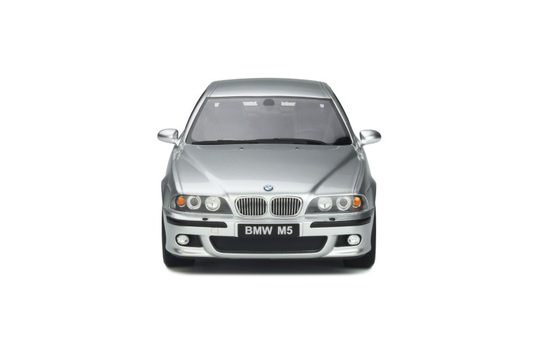 BMW E39 M5 Titanium Silver 2002