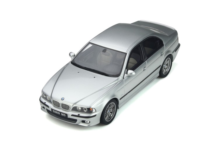 BMW E39 M5 Titanium Silver 2002