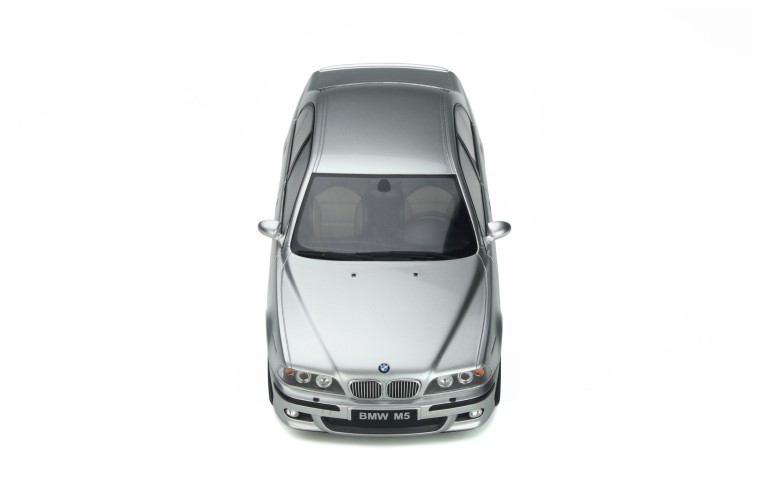 BMW E39 M5 Titanium Silver 2002