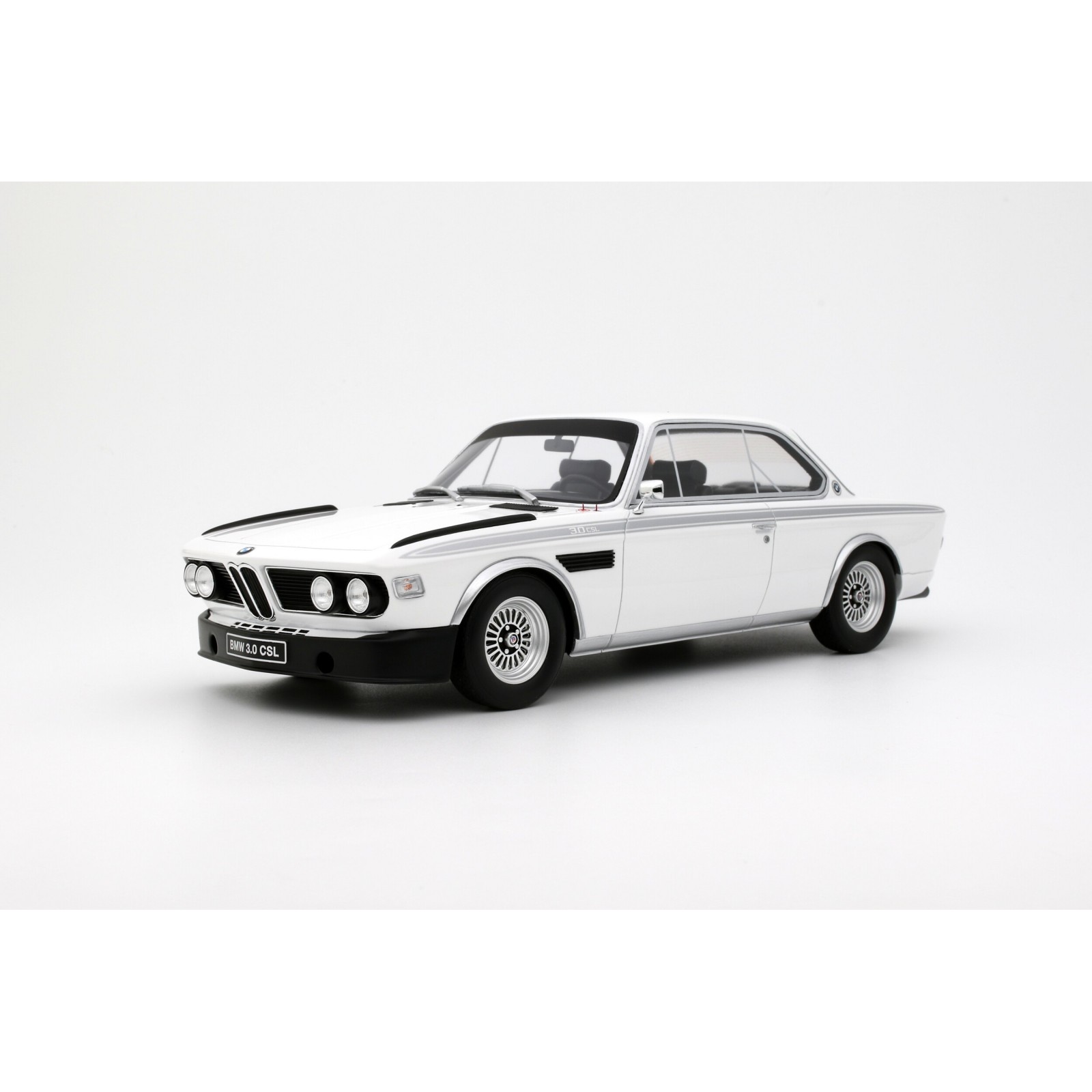 BMW 3,0 CSL Chamonix White 1972