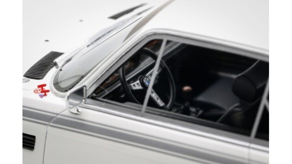 BMW 3,0 CSL Chamonix White 1972