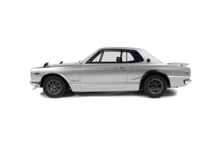 Nissan Skyline 2000 GT-R (KPGC10) Silver 700 1971