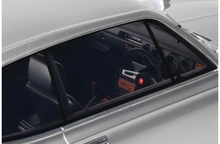 Nissan Skyline 2000 GT-R (KPGC10) Silver 700 1971