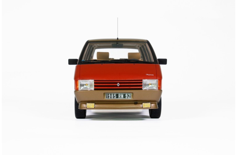 Renault Espace 2000 TSE Rouge Cornaline 1984