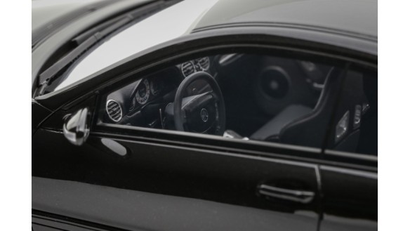 Mercedes-Benz C209 CLK DTM AMG Coupe Obsidian Black Metallic 2004