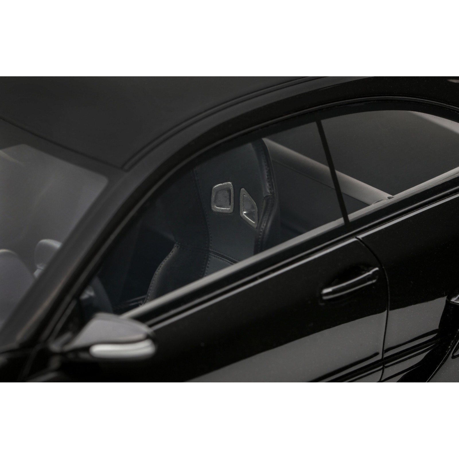 Mercedes-Benz C209 CLK DTM AMG Coupe Obsidian Black Metallic 2004