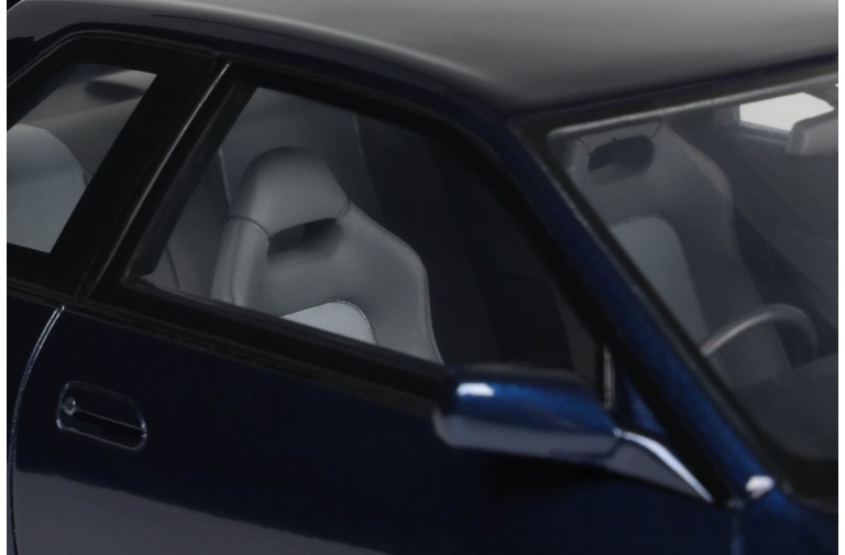 Nissan Skyline GT-R (BNR32) Dark Blue Pearl TH1 1993