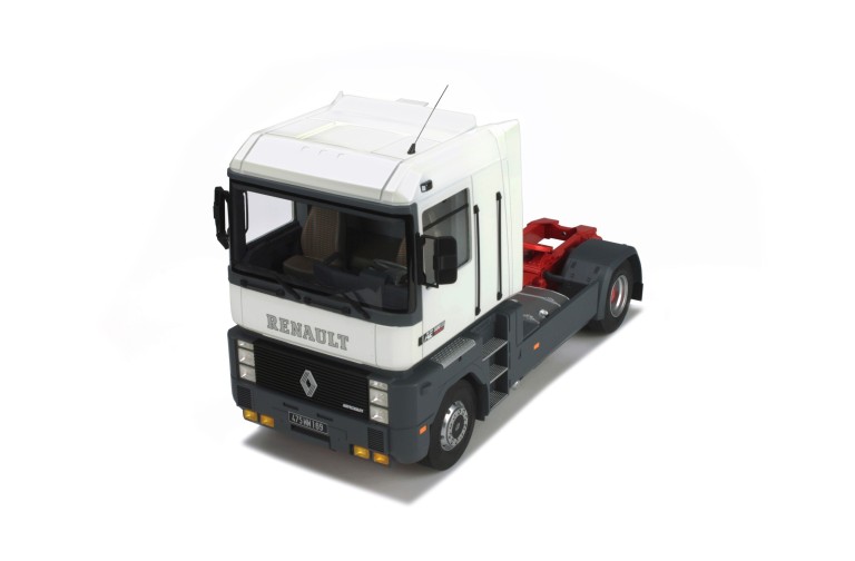 Renault AE 500 Magnum Blanc Glacier 1990