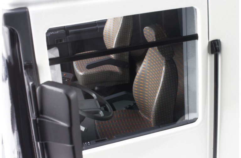 Renault AE 500 Magnum Blanc Glacier 1990