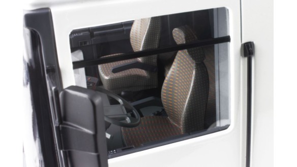 Renault AE 500 Magnum Blanc Glacier 1990