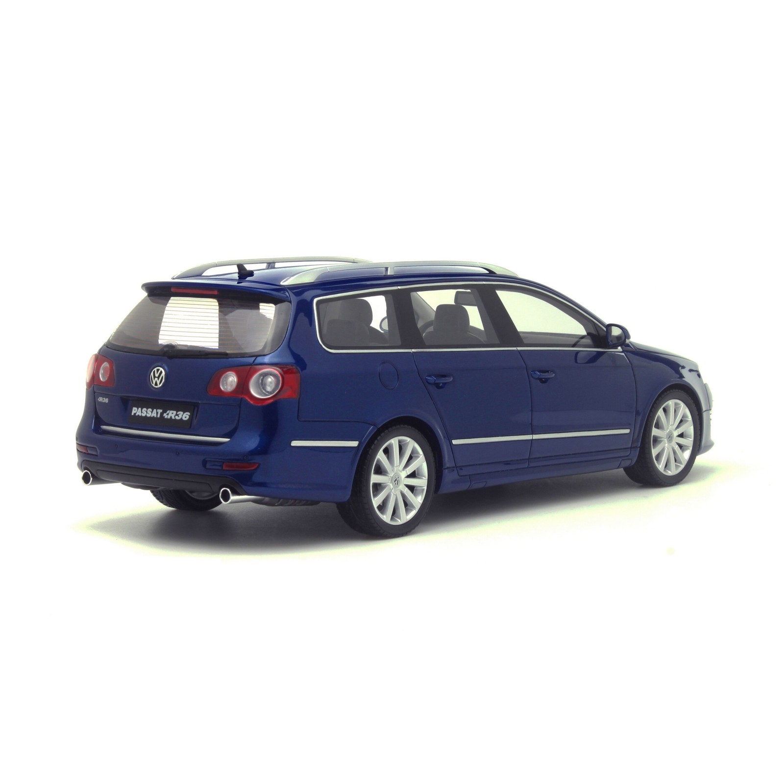 Volkswagen Passat (B6) R36 Variant Biscay Blue 2017