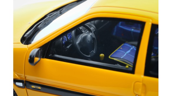 Citroën Saxo 1.4 BIC Phase 2 Orange Mango 2000