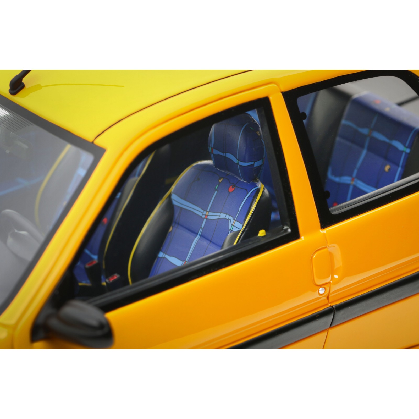 Citroën Saxo 1.4 BIC Phase 2 Orange Mango 2000