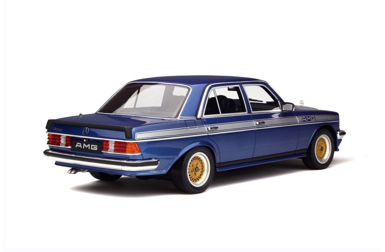 Mercedes-Benz W123 AMG Lapis Blau 1983