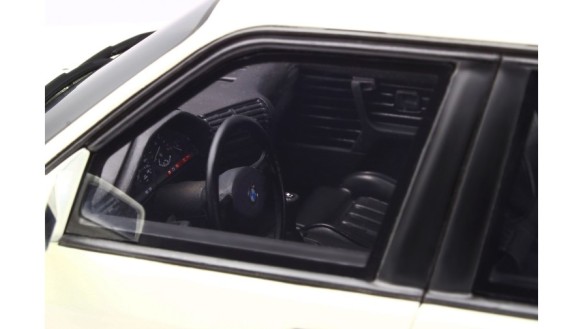 BMW E30 Touring M Pack Alpine White 1991