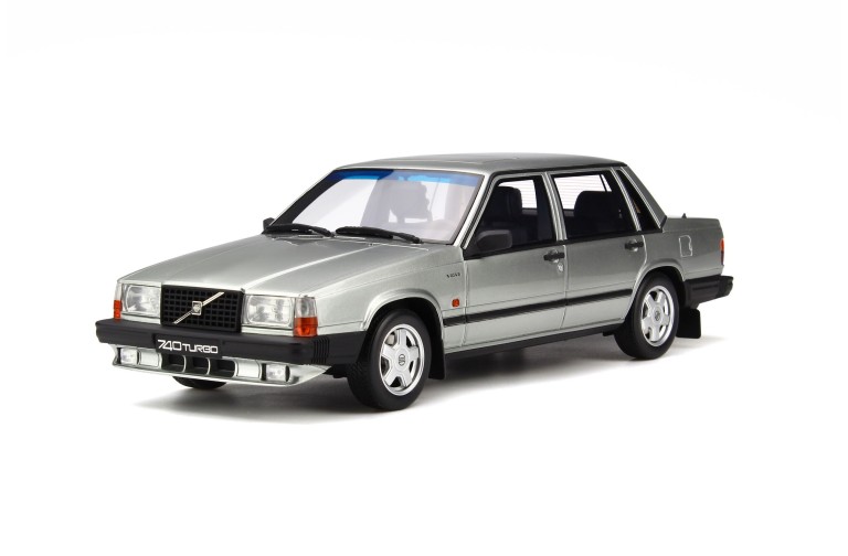 Volvo 740 Turbo Metal Light Silver 1987