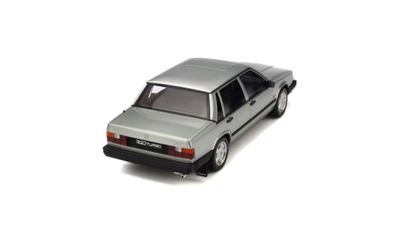 Volvo 740 Turbo Metal Light Silver 1987