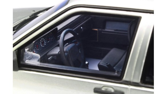 Volvo 740 Turbo Metal Light Silver 1987