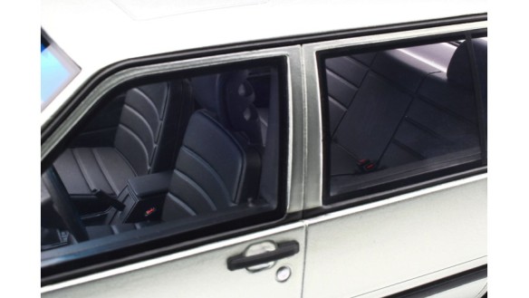 Volvo 740 Turbo Metal Light Silver 1987