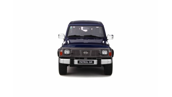 Nissan Patrol GR Blue TH1 & Silver KJ1 1992