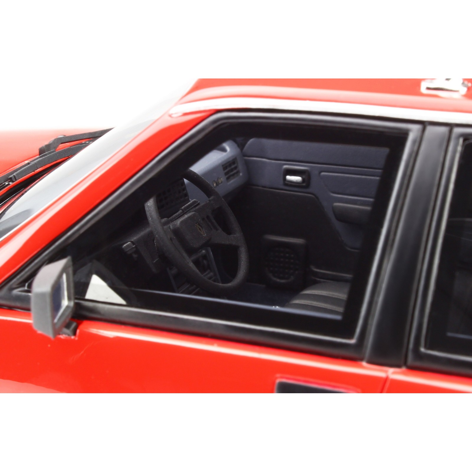 Renault 18 Turbo Break Rouge 705 1984