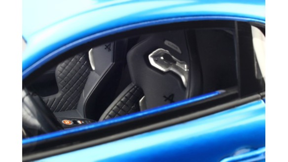 Alpine A110 Premiere Edition Bleu Alpine 2017