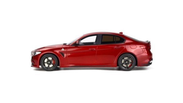 Alfa Romeo Giulia Quadrifoglio Rosso Competizione 2016