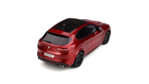 Alfa Romeo Stelvio Quadrifoglio Rosso Competizione 2017