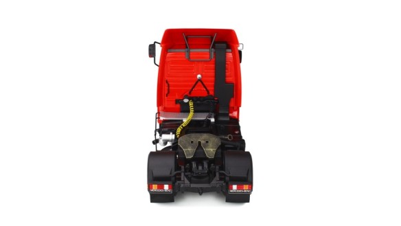 Mercedes-Benz SK 1748 Glutrot 1990